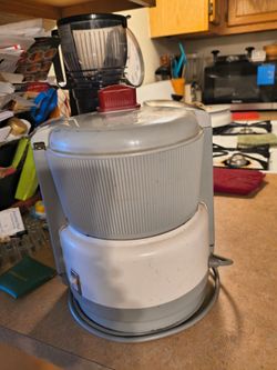 Vintage Juicer