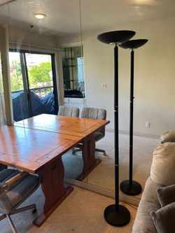 Modern Black Floor Lamp