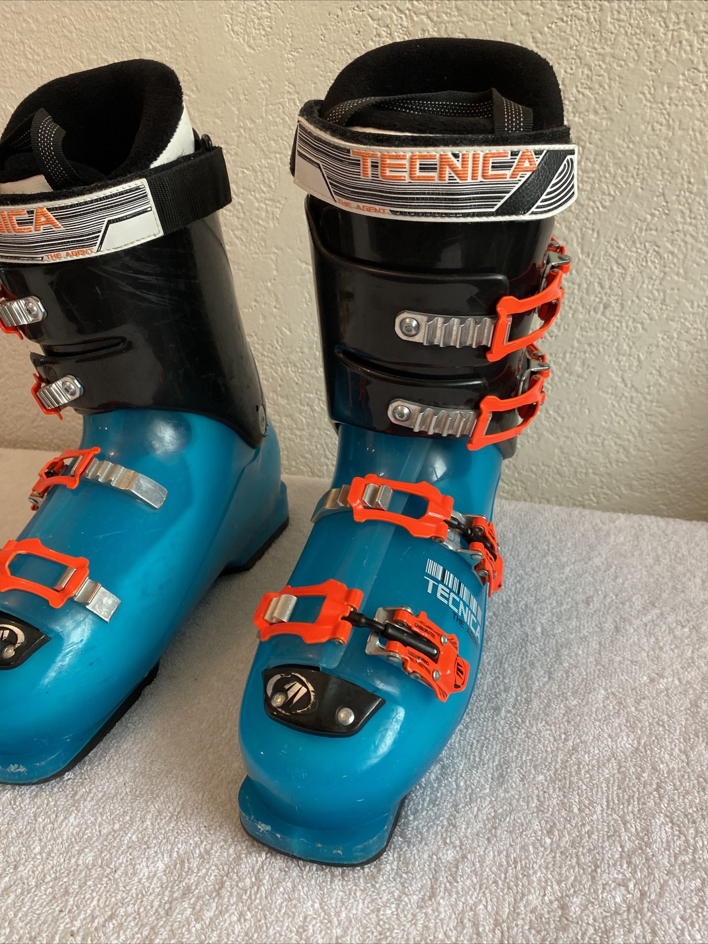Tecnica Agent 65 Junior Large Snow Ski Boots 250-255 / 298 MM Teal & Orange