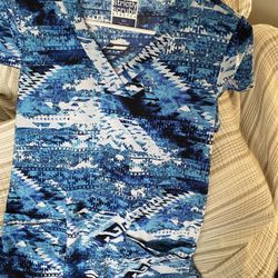 Brand New Size XS Scrub Top
