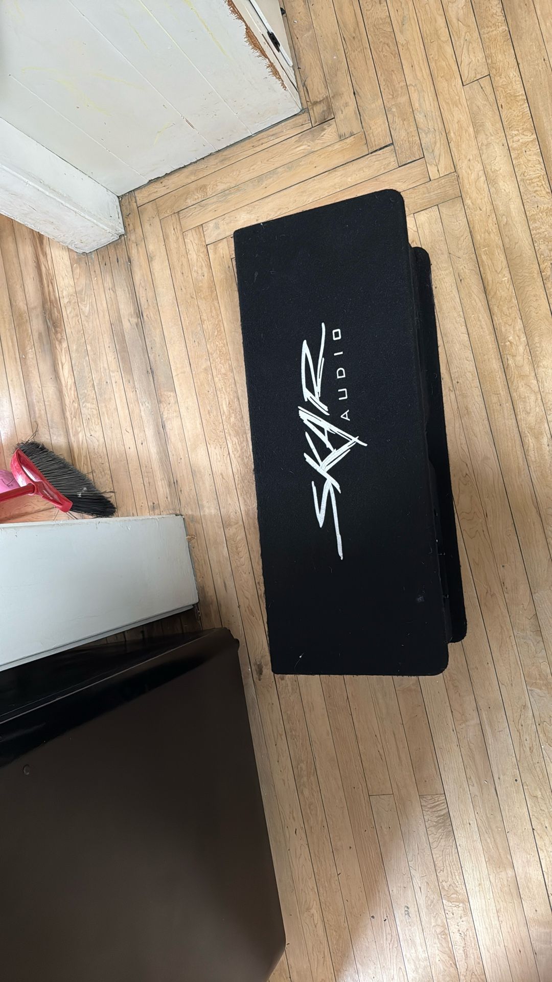 Skar Audio Dual 10” Box