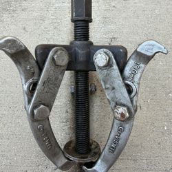 CR-V STEEL 3-Jaw Puller 4 inch
