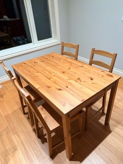 Solid Wood Dining Table with 4 Chairs