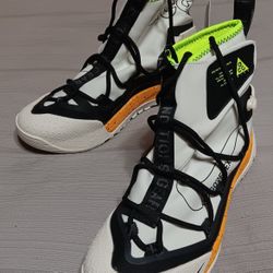 new Nike ACG Antarktik Terra white Men's Size 8/8.5 & Women's 9.5/10