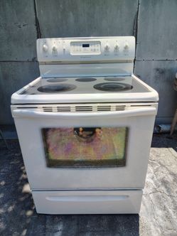Stove Frigidaire Convection Oven