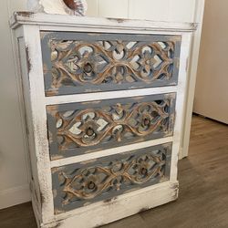 Distressed shabby Chic Dresser (new)