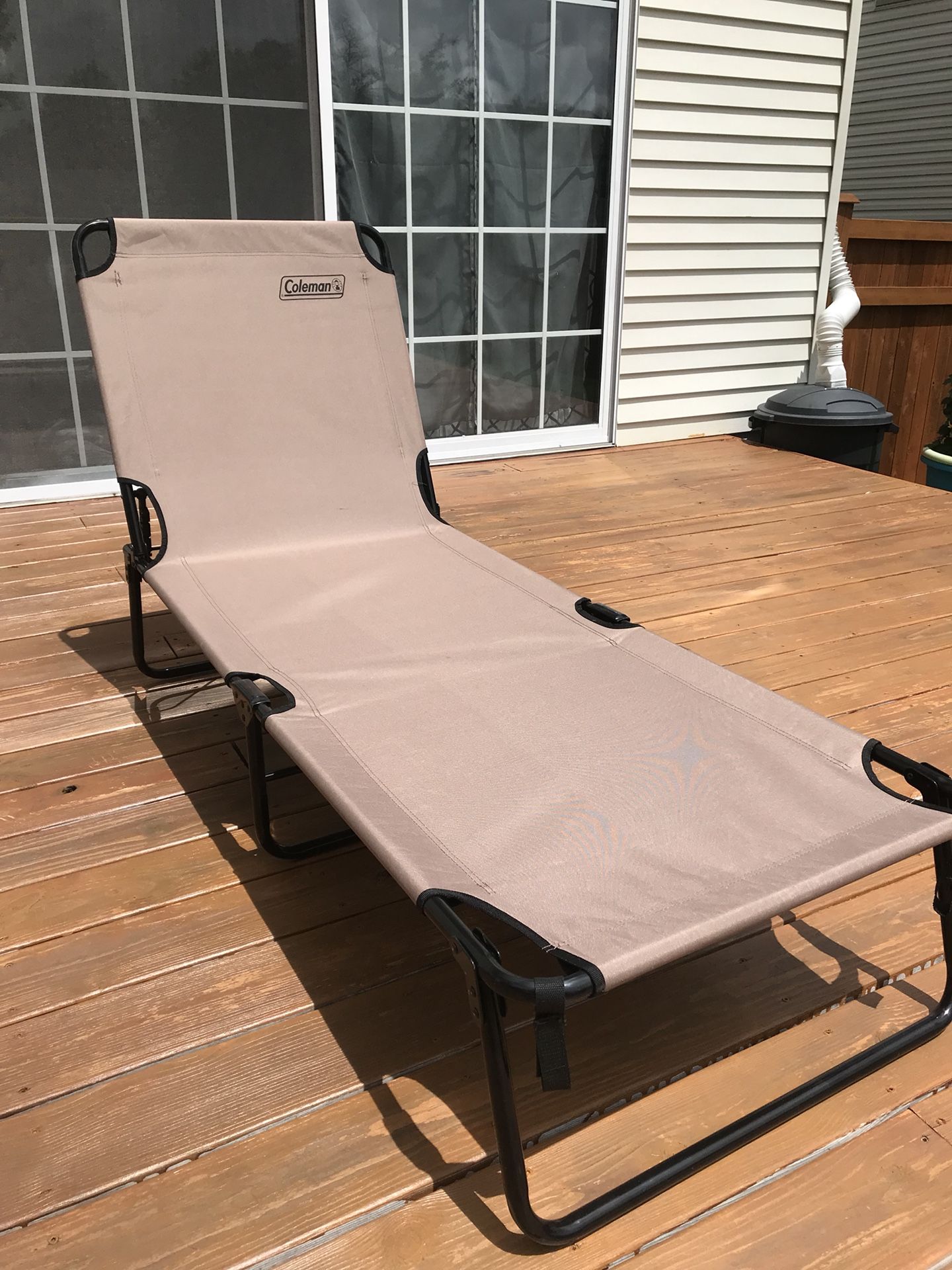 Coleman converta cot