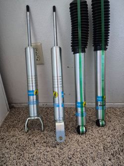 NEW SET BILSTEIN 5100 DODGE RAM 4WD