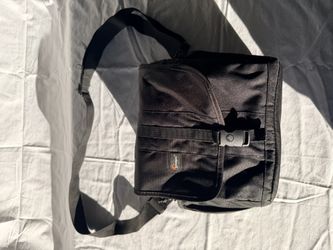 Lowepro Camera Shoulder Bag / Messenger Bag – Black – Padded – Adjustable Strap