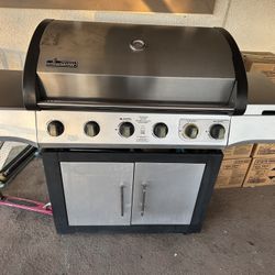 Asador Casi Como Nuevo 