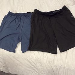 Men’s Eddie Bauer Comfort Fit Lounge Shorts Size Medium. Elastic Waist And Side Pockets, One Zipper Pocket. Dark Green & Blue . $10. For Both. 
