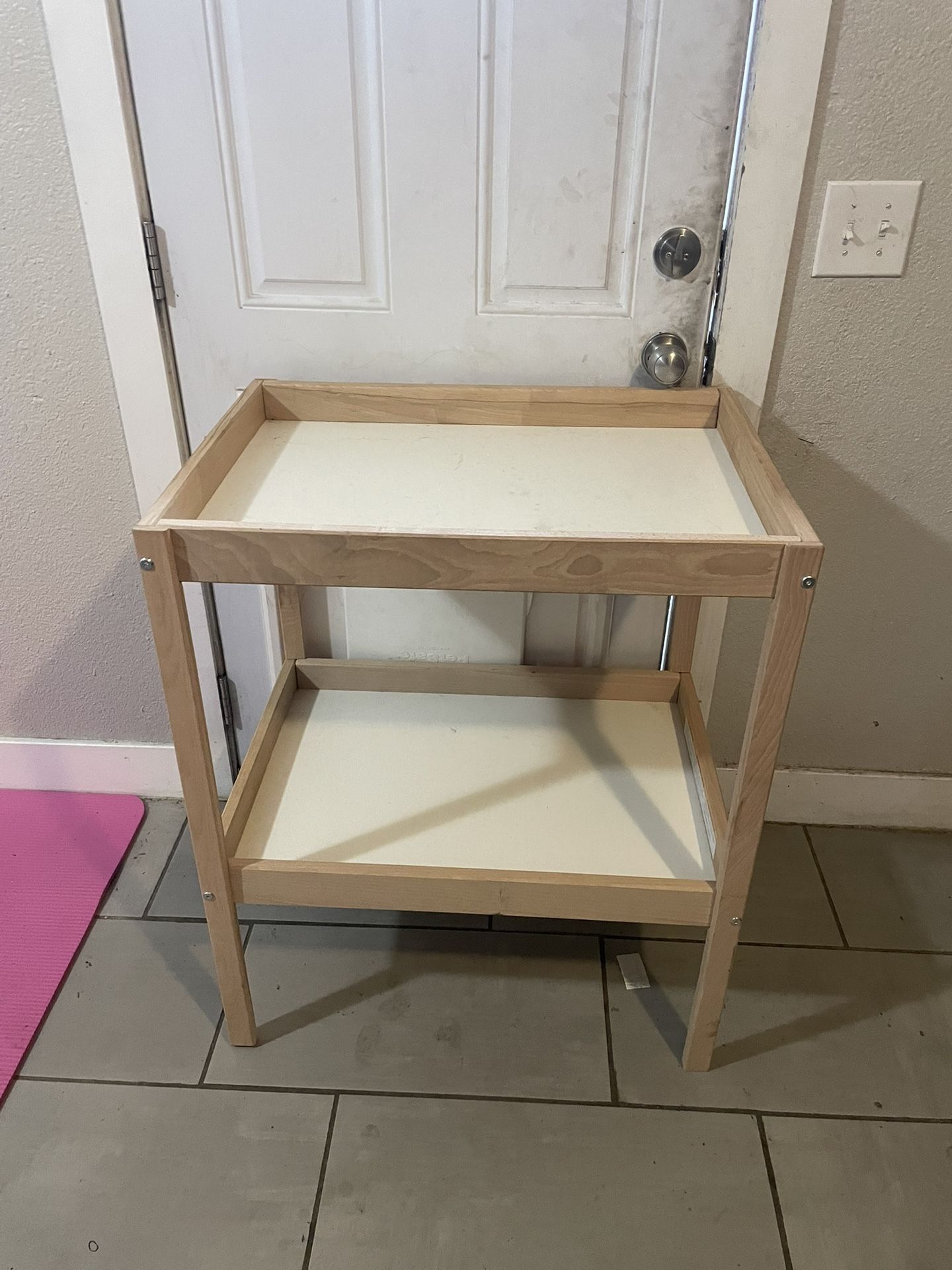 Changing table