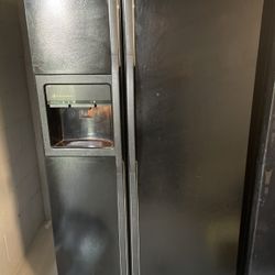 Ge Black Side By Side Fridge 