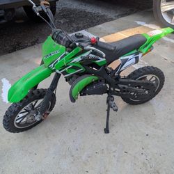 SyxMoto Kids 2 Stroke Bike (Can't Get It To Start)