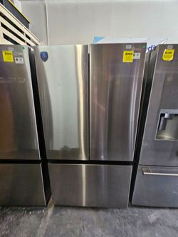 Refrigerator midea