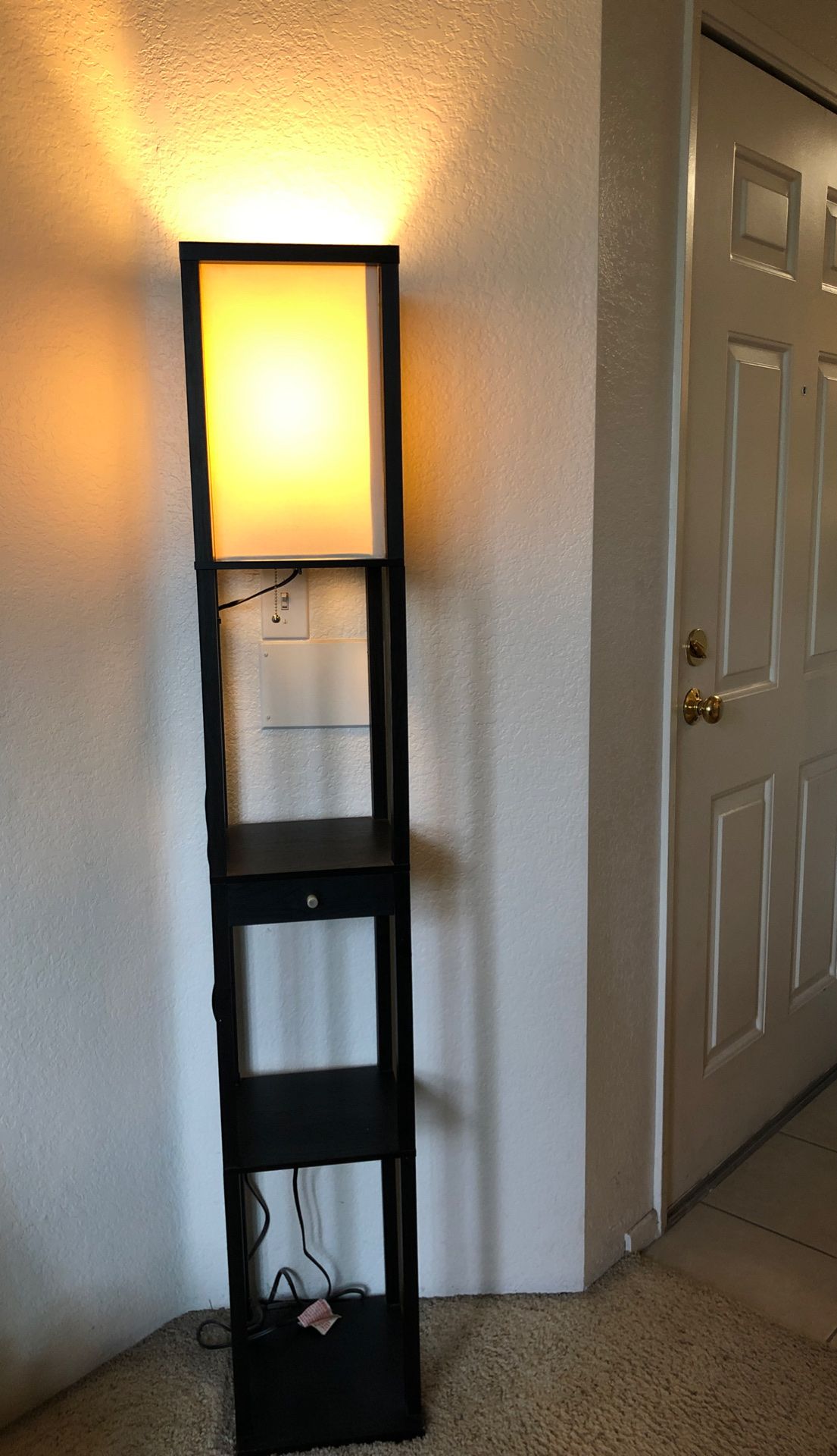 Lamp/Shelf