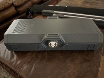 Stellan Gios high republic light saber
