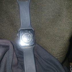 Apple watch series 8