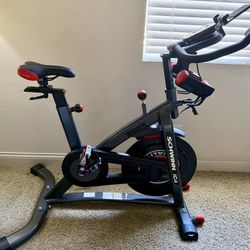 Schwinn IC4 Indoor Cycling Bike (Like New) – Moving Sale
