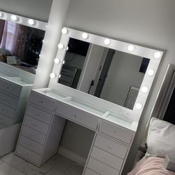 Makeup Vanity