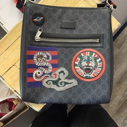 Gucci Messenger Bag