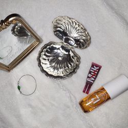 Metal Sea Shell Trinket