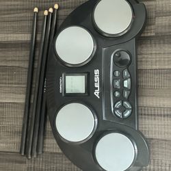 Electronic Drum Kit