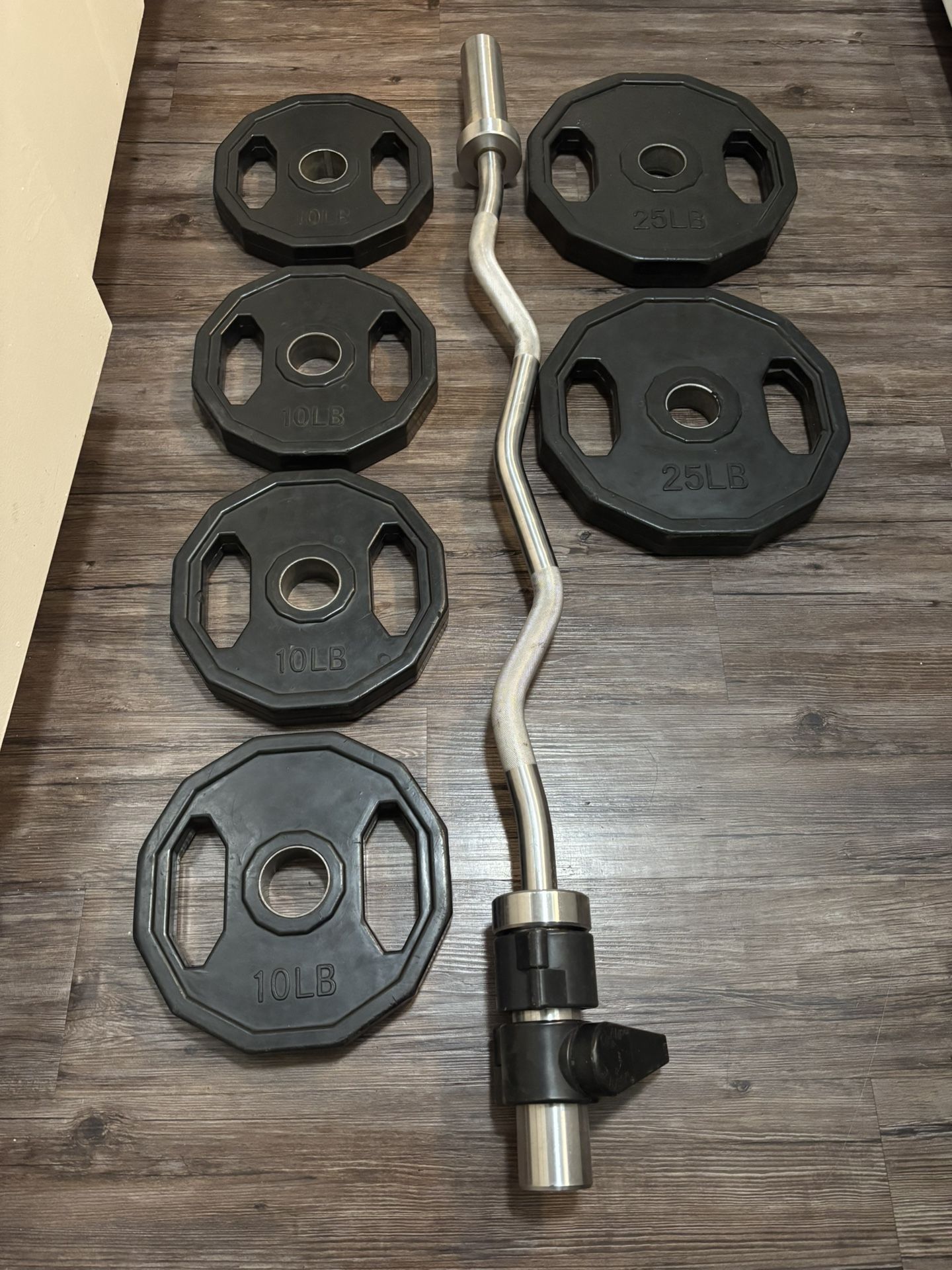Heavy Duty Curl Bar 25-30 Lbs With Rubber Weights 2x25 And 4x10 Lbs With Clamps Included