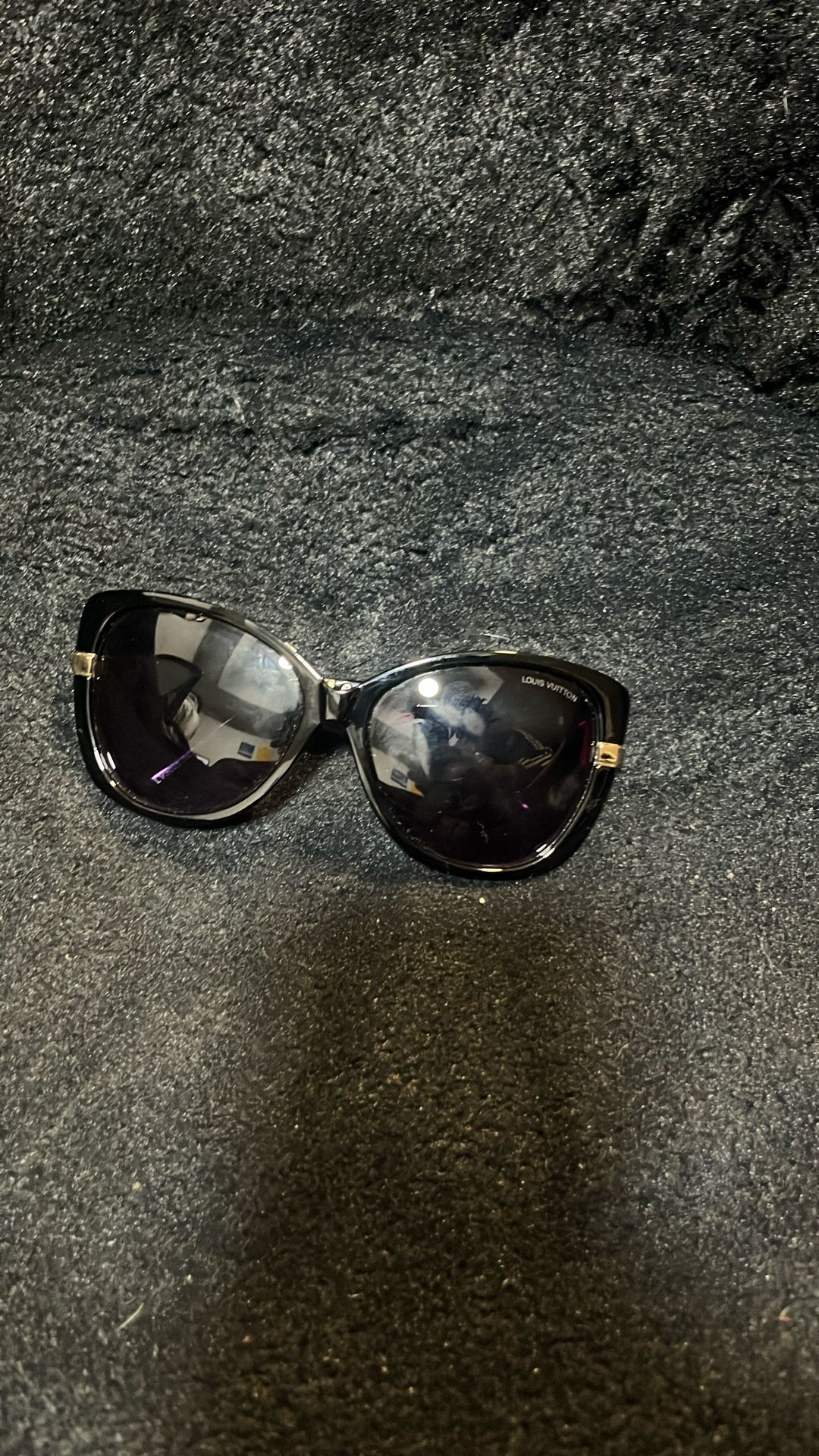 Louie V Shades