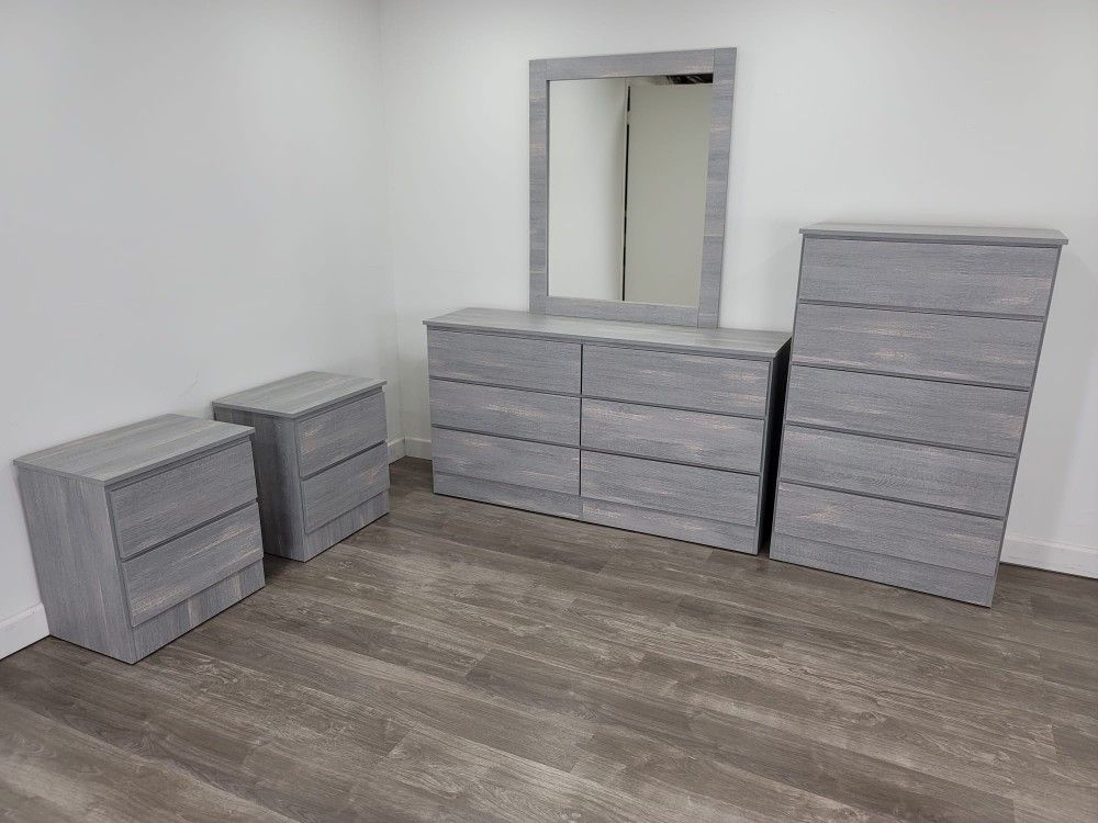 Comoda Con Espejo Gavetero Y 2.mesas De Noche