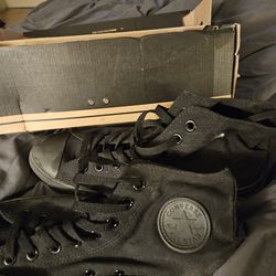 converse black out high top size 10 NEW!!
