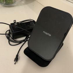 Mophie Charging Pad/stand