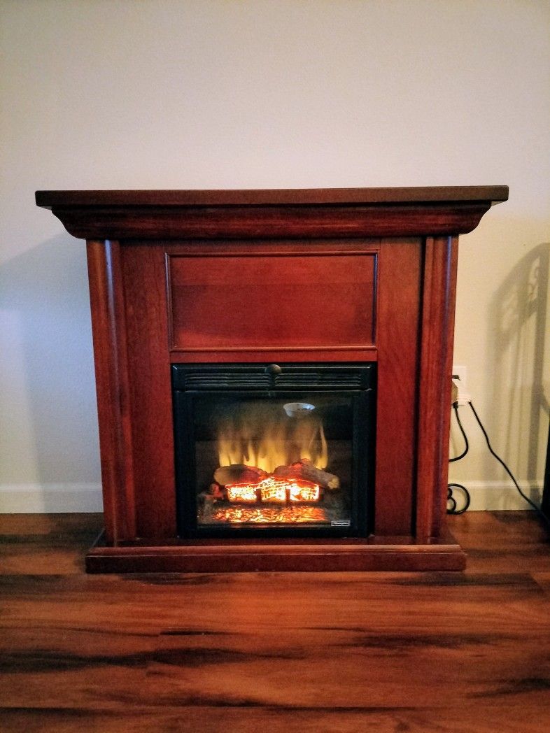 1500w Heater With Lighted Fireplace With New LED Bulbs