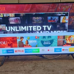 Samsung 50" 4K UHD Smart HDTV w/ Original Remote (MSRP: $1,199)
