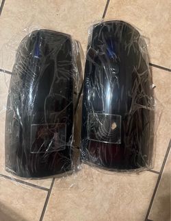 00-06 Silverado tail lights