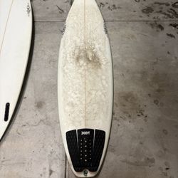 5’11 Shortboard