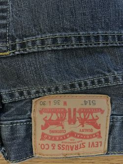 LEVIS men’s 514 Straight fit W36 L 30