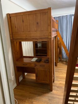 Free PB solid wood bunk bed