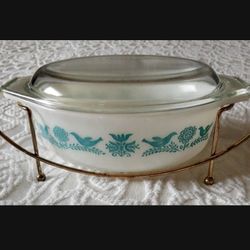 Vintage 1959-60. Pyrex. Blue Bird Design. Trivet. Casserole. Model 043