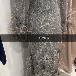 Elegant Beaded Evening Gown – Size 6 (Medium)