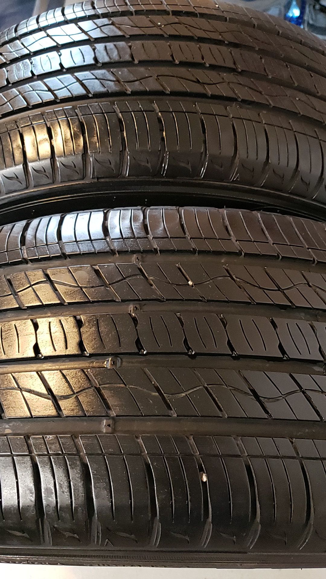 Kumho in good condition 2 tires 245 60 18 70% tread