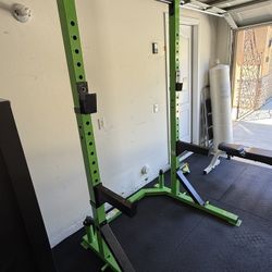 Cap barbell Power Rack