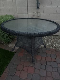 Patio Table - Round 60 Inches