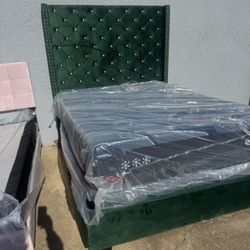 New Queen Bed Wht Matres For $450
