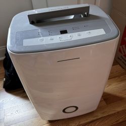 Dehumidifier 