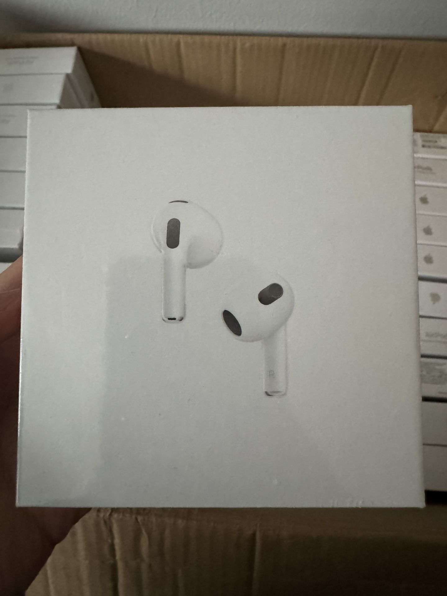 AirPods Gen 3