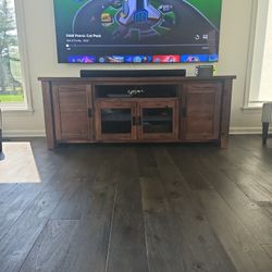 TV Console