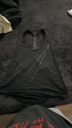 nike tank top M