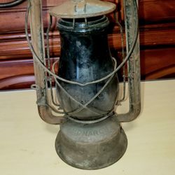 Vintage DIETZ MONARCH NY USA LAMP Lantern Kerosene
