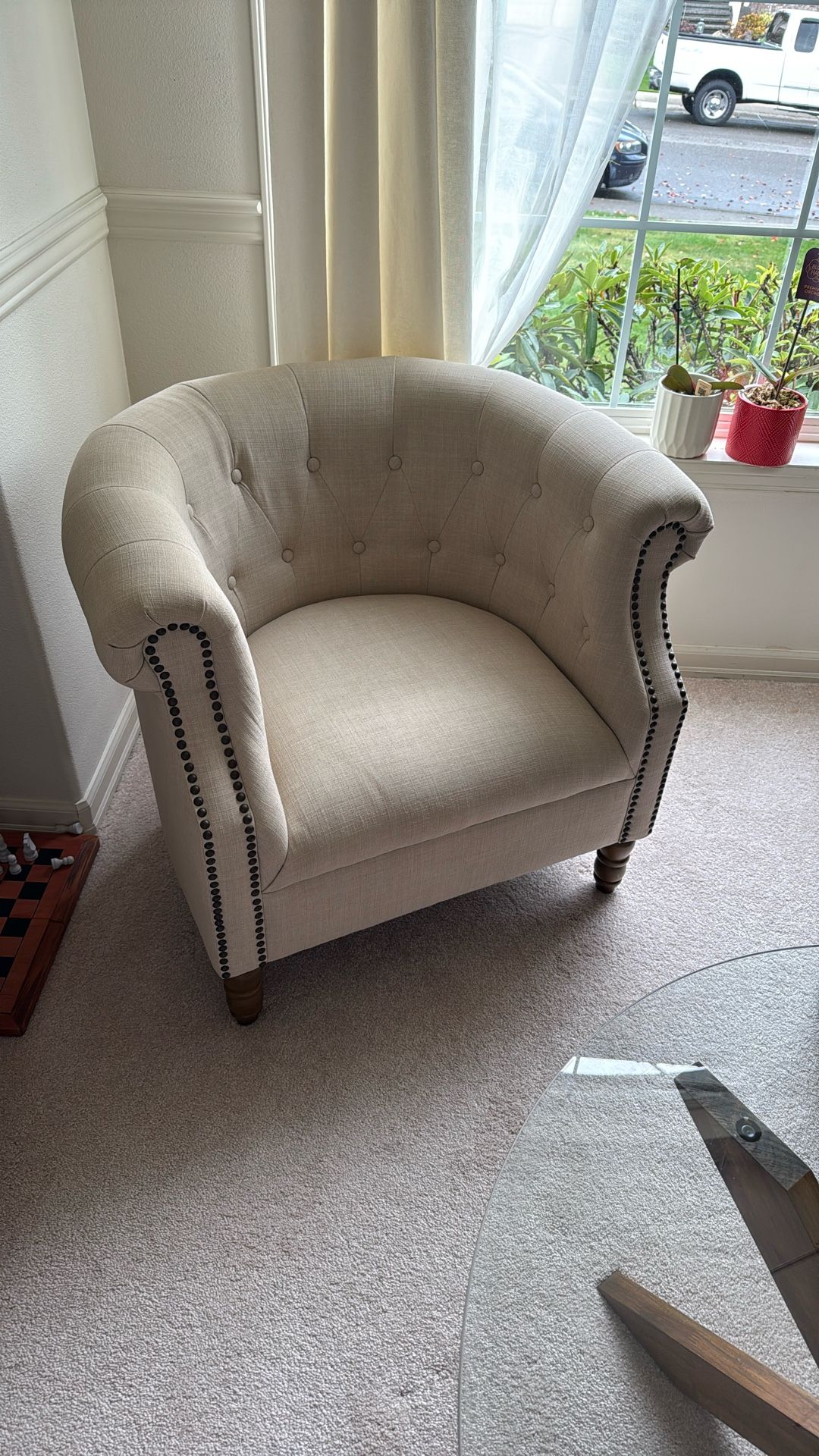 Upholstered Arm chair 